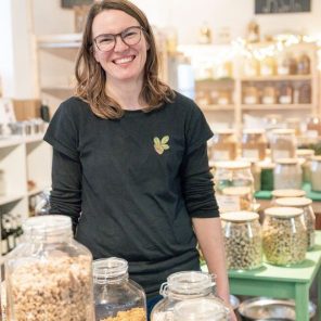 Eröffnung des ersten unverpackt Ladens in Landshut, Walnuss